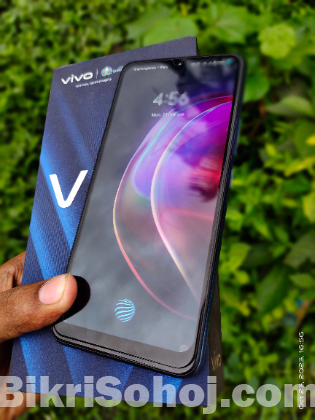 vivo V21e